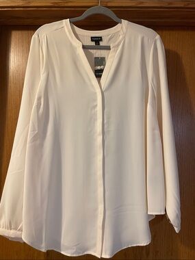 torrid cream split-neck long sleeve blouse L72